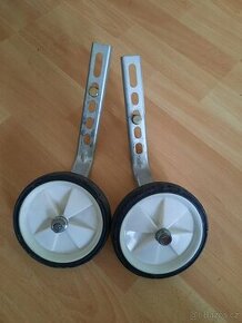 Přídavná kolečka na dětské kolo