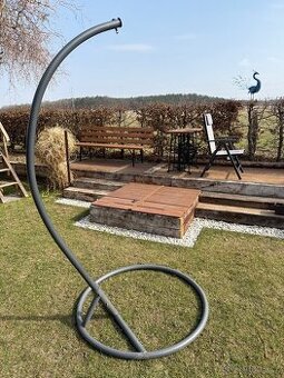 Stojan na závěsné houpací křeslo