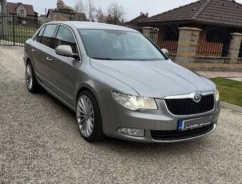 Škoda Superb 2.0 TDi 125 kw Elegance