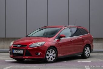 Ford Focus Kombi benzin, Manual