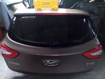 Páté dveře(5dveře) na Hyundai i30 HB r.v.2011-2017