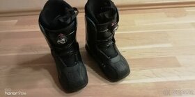 Snowboardové dětské boty ATOMIC s BOA vel 23 (EUR 36)