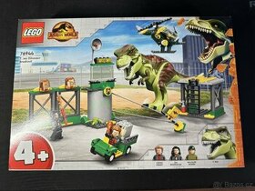 Lego set 76944