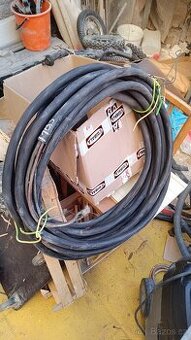 Gumovy kabel 4x 16