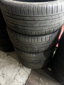 Letni pneu 285/40/21 5-6 mm