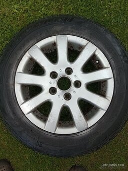 Prodám alu kola R15 rozteč 5x112 z Octavie2