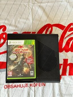 Xbox 360E 2x konzole na díly + hra