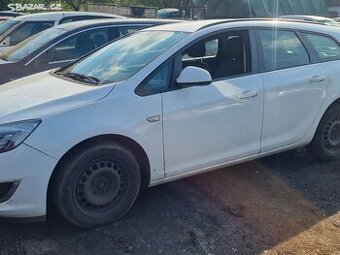 Opel Astra J - 1