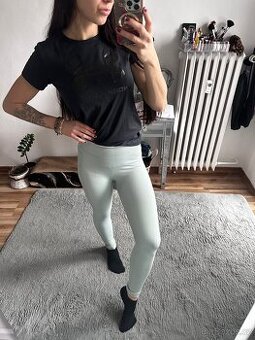 Žebrované legíny - 1