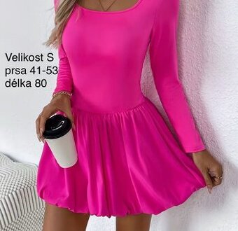 Šaty s balonovou sukní S