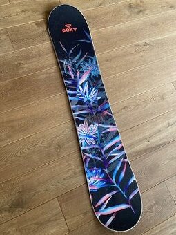 ikonický dívčí snowboard ROXY, 138