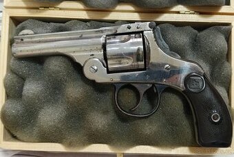 Revolver Harrington Richardson Double Action 38 S&W