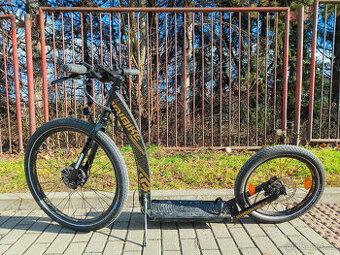 Elektrokoloběžka MAMIBIKE DRIFT vč. stojánku a 4A nabíječky