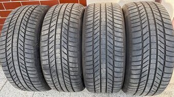 Zimní pneu Continental 235/45 R17 97V - málo jeté