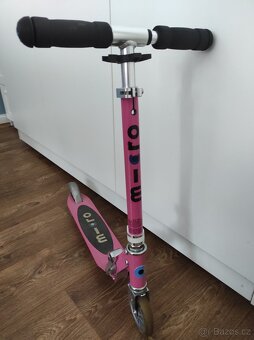 Micro