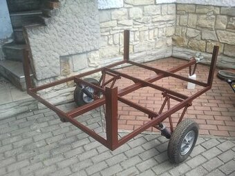 Přívěsný vozík za osobní auto
