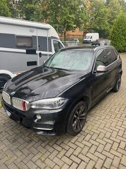 BMW X5 M50d