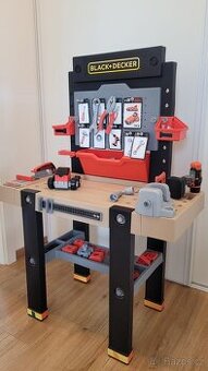 Dětská pracovní dílna Black & Decker