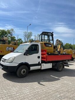 🛠️ Zemní práce + Kontejnerová doprava – IVECO + CAT 3t 🛻