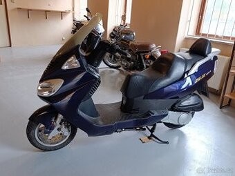 Daelim Freewing SQ 125