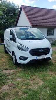 Ford Custom