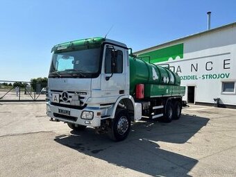MERCEDES BENZ ACTROS 3332 A 6x6 cisterna 12m3 VIN590