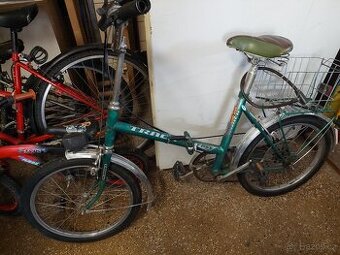 Skládací kolo Track s přehazovačkou a košíkem