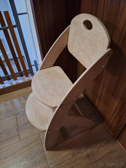 Rostoucí dětská židle