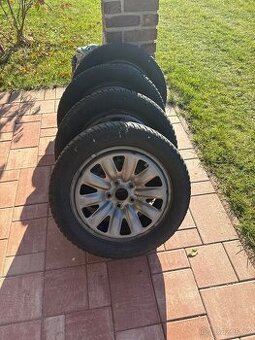 Zimní pneu na Octavia 3 s disky