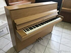 Kvalitní pianino HELLAS