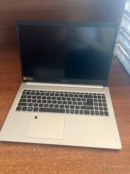 Acer Aspire A515-54g 72QW