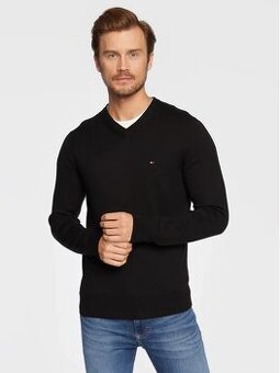 TOMMY HILFIGER BLACK BAVLNĚNÝ PÁNSKÝ SLIM SVETR M(L)