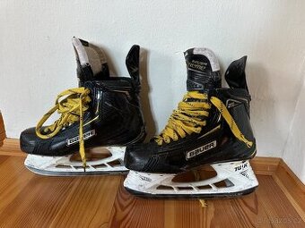 Bauer Supreme 2S PRO