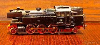 Lokomotiva a vagónky H0 - po "nehodě" na náhradní díly