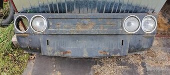 Tatra 613 - přední čelo