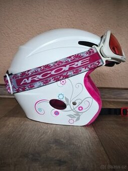Prodám novou lyžařskou helmu Zn.ARCORE