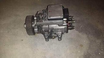 Naftové čerpadlo na Audi a 6 Škoda Superb vw passat 2.5 tdi