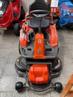 Benzinový rider Husqvarna R 214TC Comfort edition