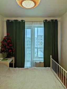 Zelené závěsy + záclona 260×140cm ×2