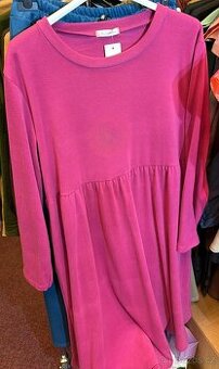 Nové malinové mikroplyšové italské šaty vel. 48 a více