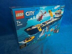 LEGO 60266