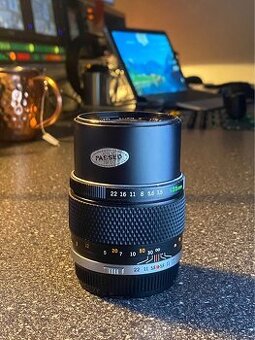 Olympus OM - Zuiko 135mm f3.5