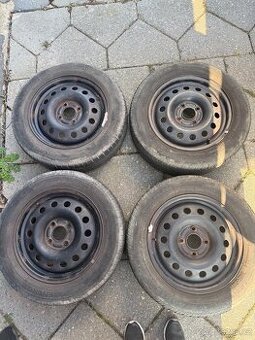 Plechové disky 6Jx15 ET 52,5 Ford 195/60R15