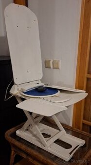 Vanový zvedák elektrický