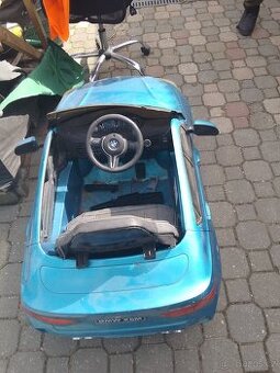 Elektrické autíčko pro deti