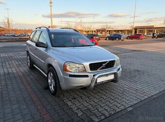 Volvo XC90 2.5T 154kw 4x4 manuál ČR