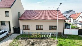 Prodej rodinného domu 5+kk, pozemek 599 m2 - Moravská Nová V - 1
