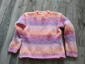 Pletený svetr