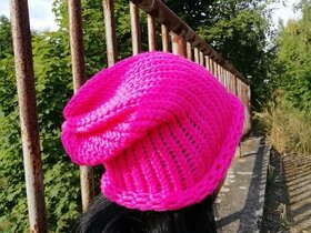 Nová pletená čepice 2v1 (neonově růžová) - 1