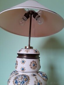 Prodám starožitnou stolní lampu - 1